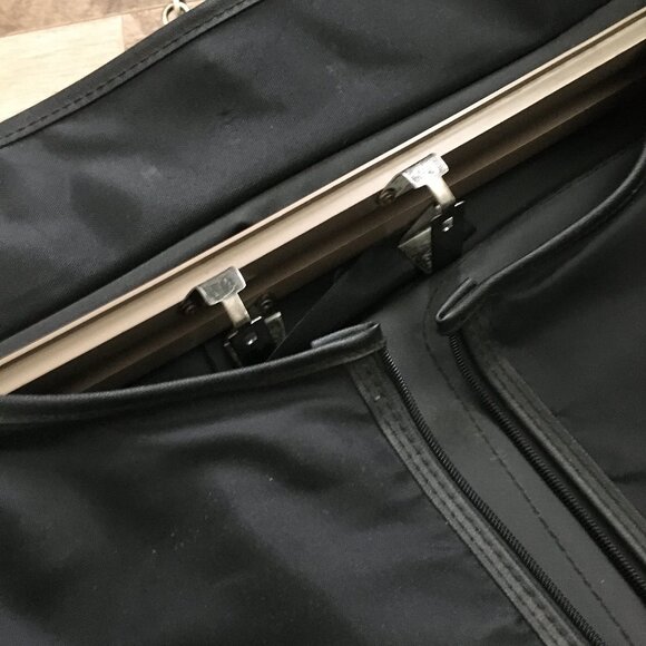 Vintage Samsonite Travel Garment Suitcase with Extra Garment Bag - Picture 15 of 15